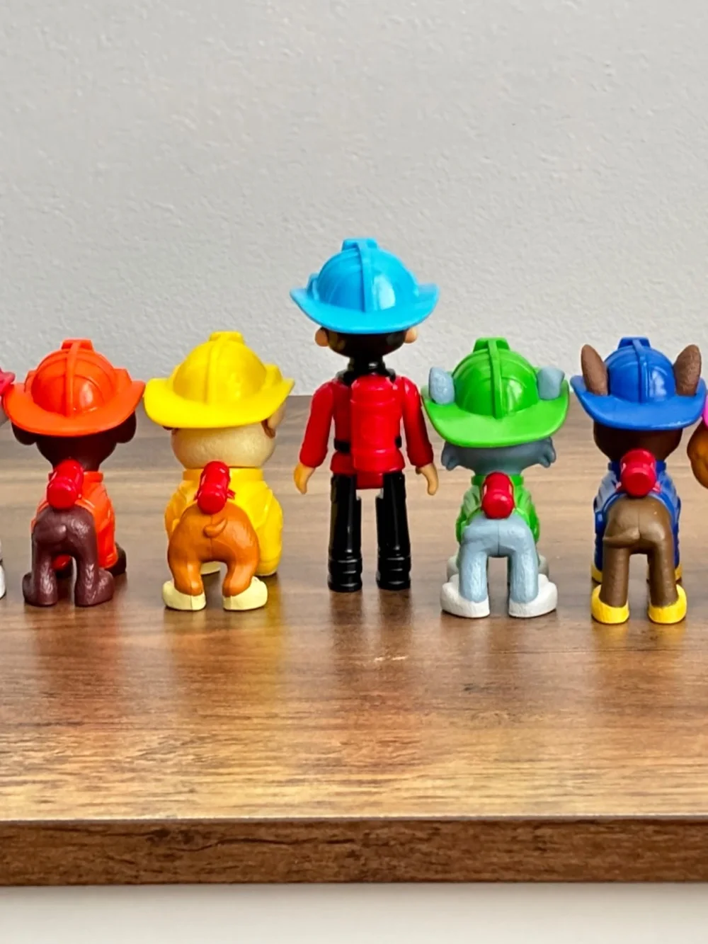 Paw Patrol Fire Rescue Team Pack Figures Fire Fighters COMPLETE Set of 7 Ryder